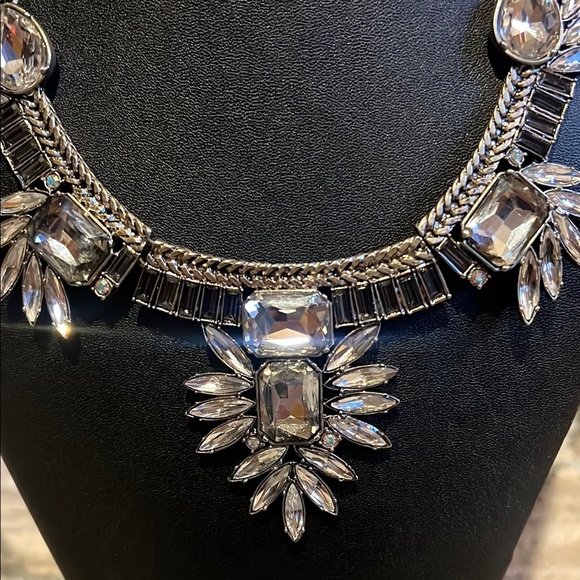 LOFT Silver Crystal Cluster Rhinestone Sparkly Necklace - Picture 5 of 9